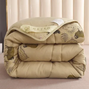 Camel Wool Quilt with Polyester Filling